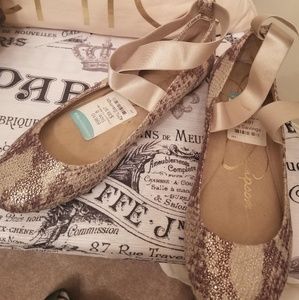 Jessica Simpson Ballet Flats